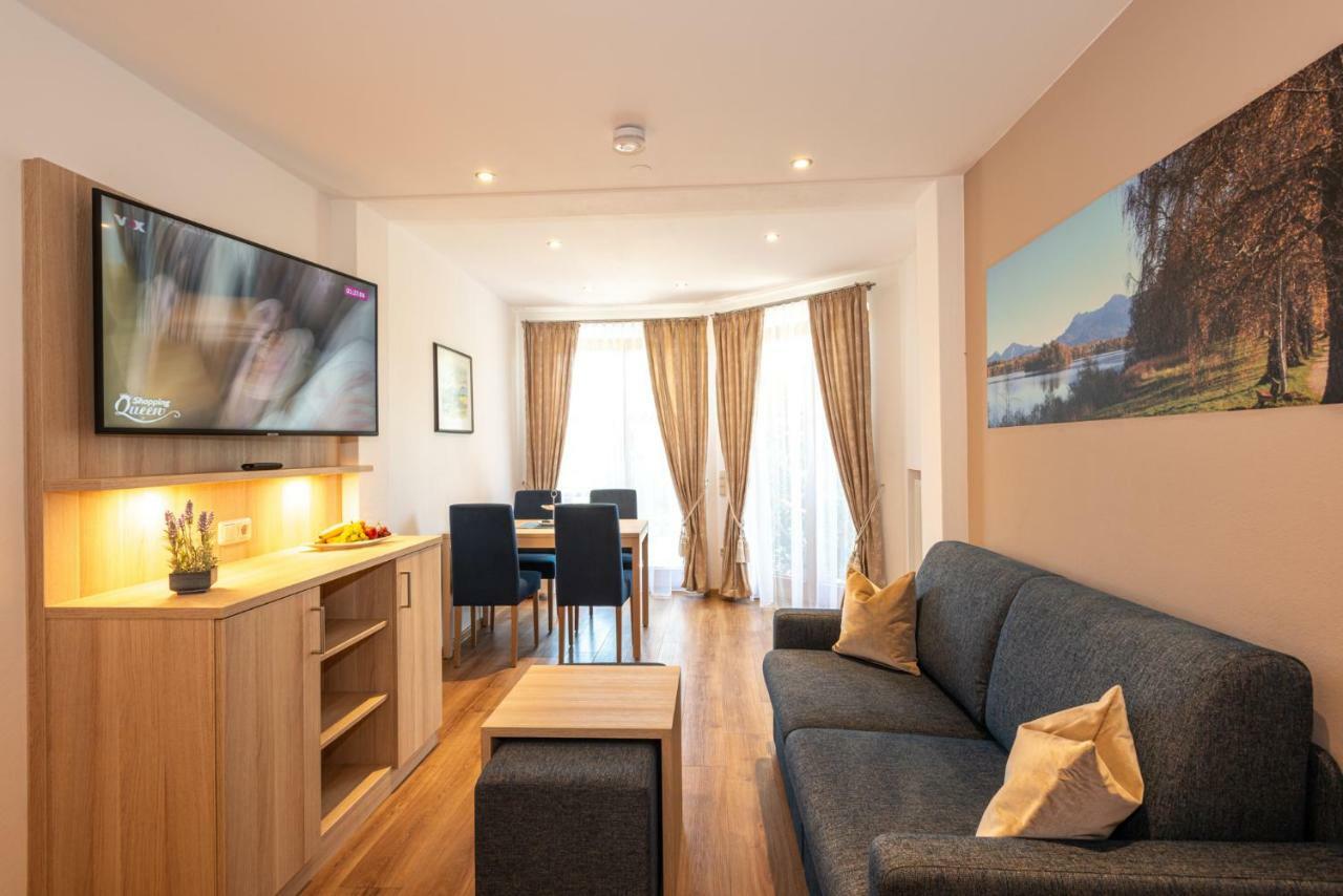 Aparthotel Werdenfels 뮈르나우암슈타펠지 외부 사진