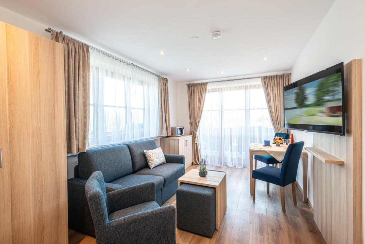 Aparthotel Werdenfels 뮈르나우암슈타펠지 외부 사진